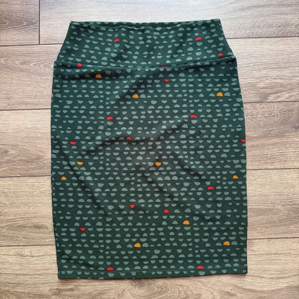 LuLaRoe‎ Cassie Pencil Skirt Mediumac Green Geometric Print Stretchy Knee Length